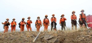 Inmates fighting fires, inmate firefighters in California, california dep of corrections, CDCR